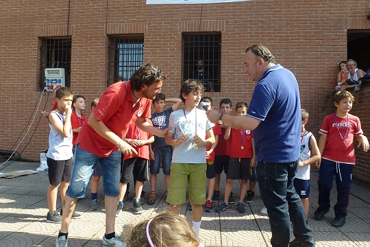 Caricamento immagine in corso...